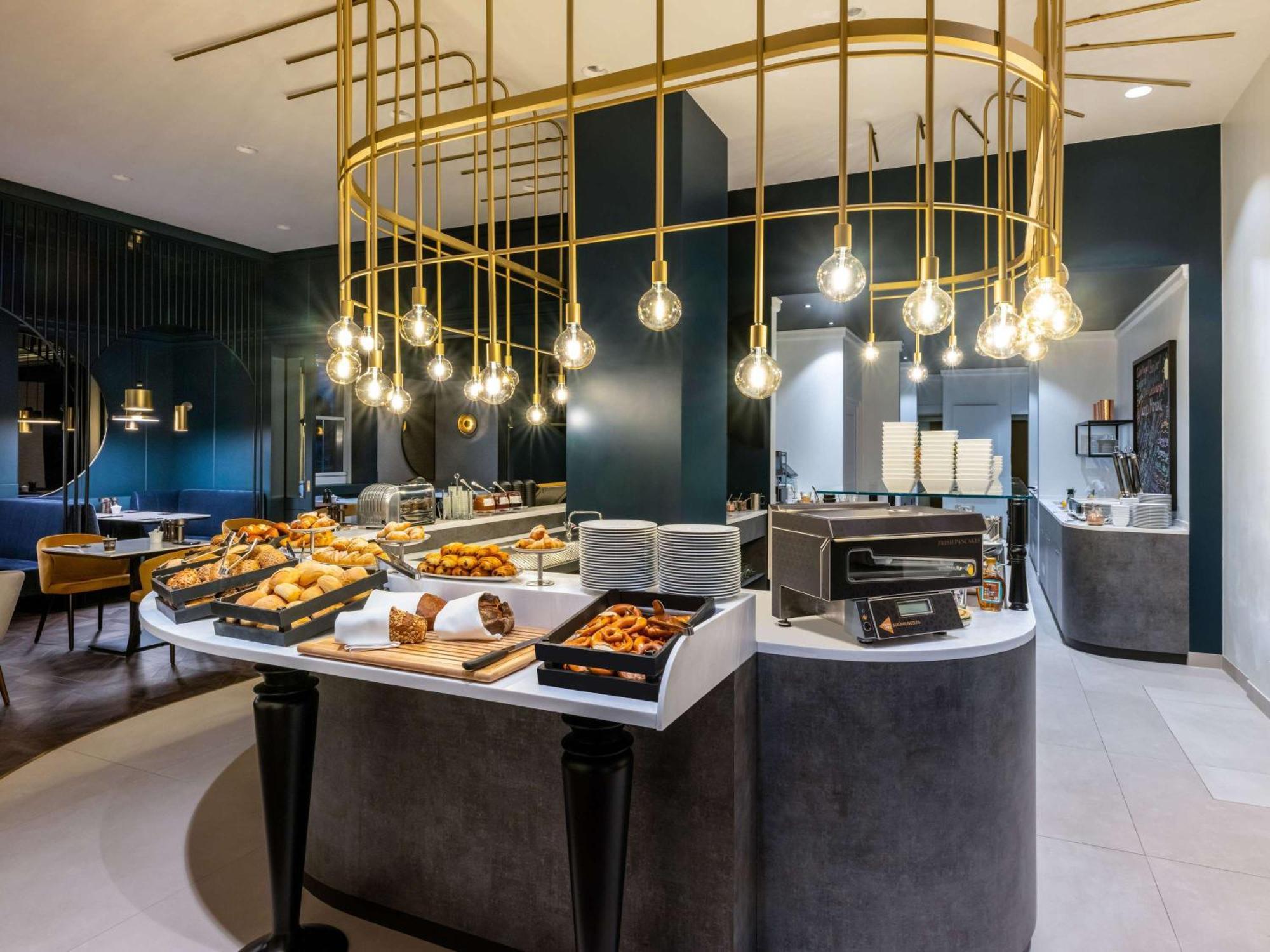 Pullman Fontana 4* Stuttgart