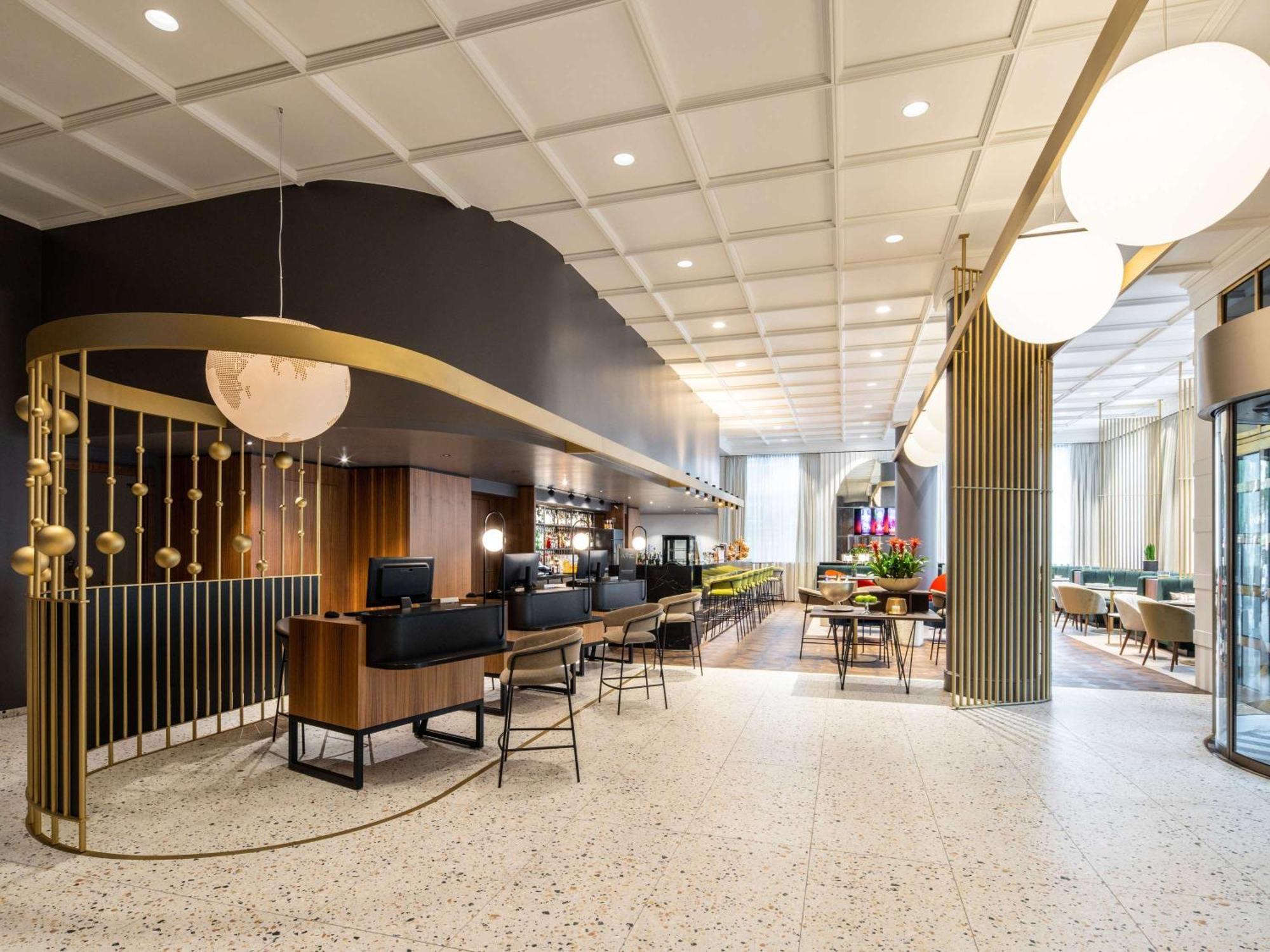 Pullman Fontana 4*
