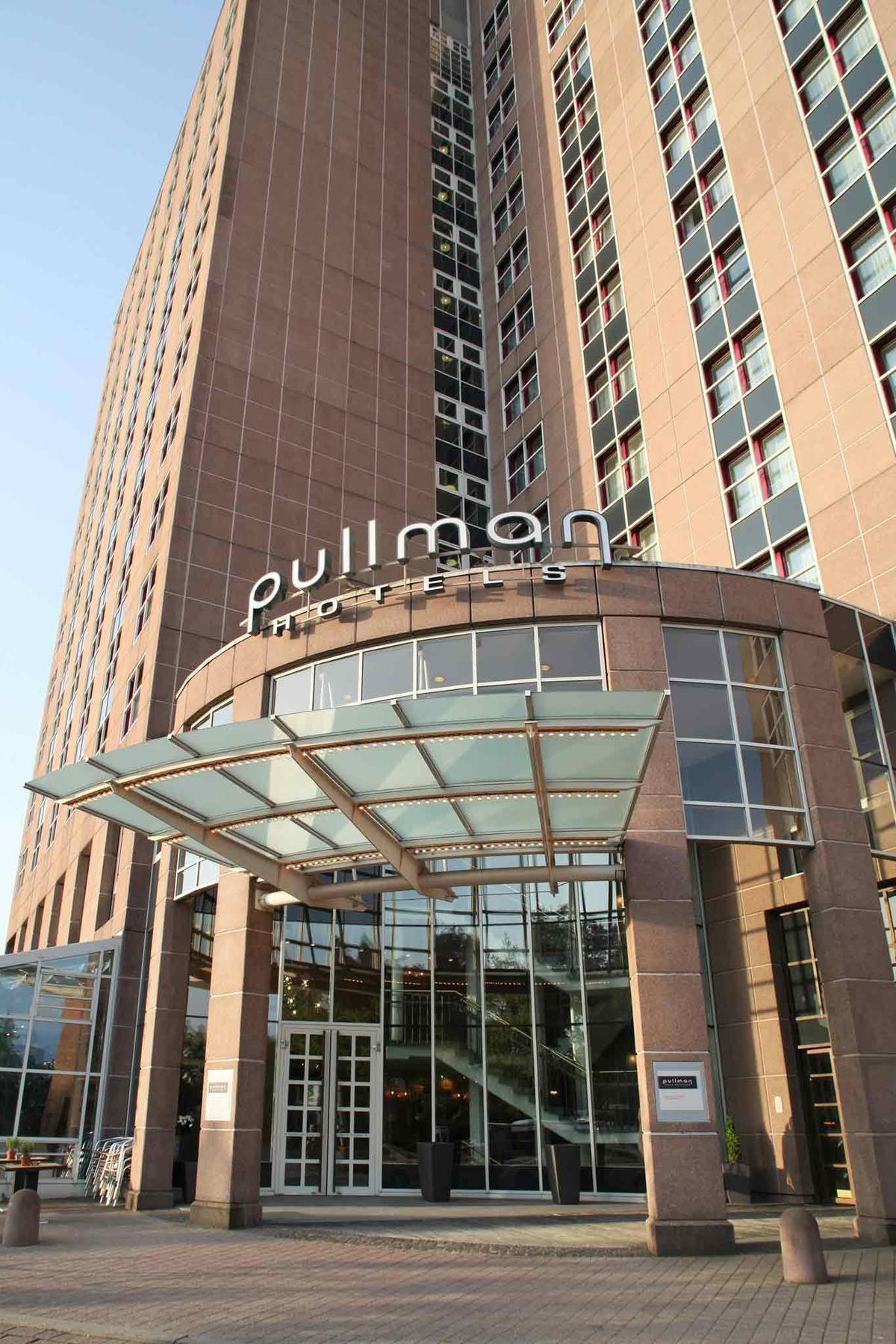 Pullman Fontana